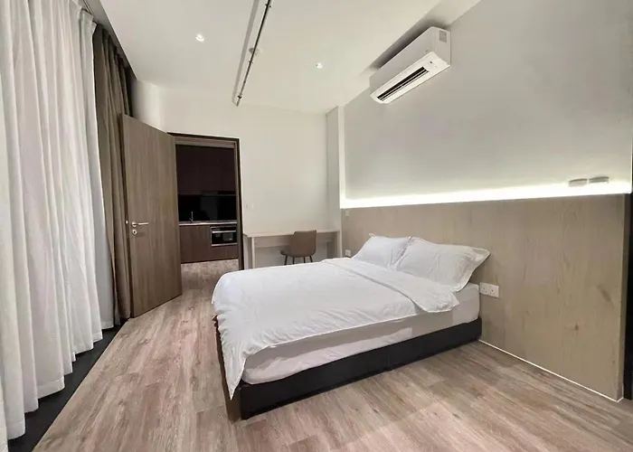 Kk Home - Bugis Service Apartment Suite